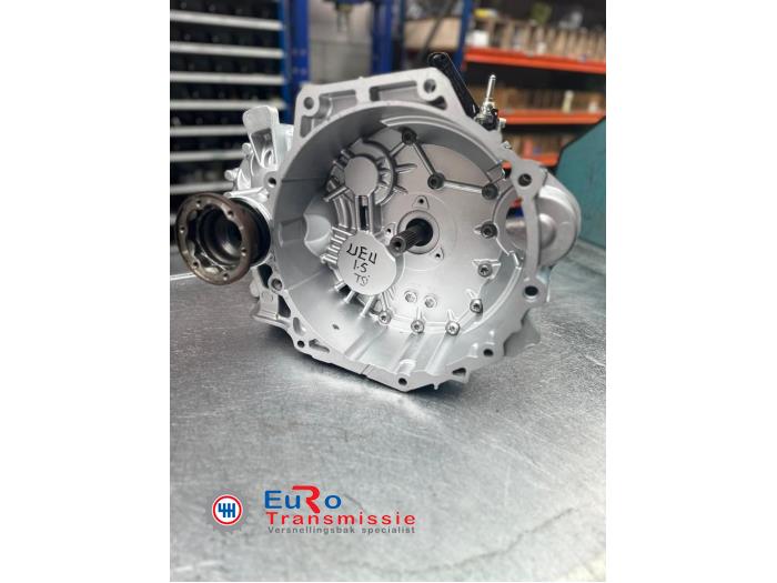 Getriebe van een Volkswagen Passat (3G2) 1.5 TSI 16V 2020