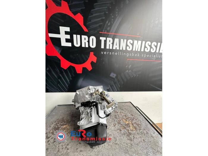Gearbox from a Opel Corsa F (UB/UH/UP)  2020
