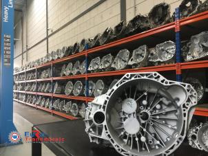 Gereviseerde Versnellingsbak Renault Trafic New (JL) 2.5 dCi 16V 145 Prijs € 1.089,00 Inclusief btw aangeboden door Eurotransmissie