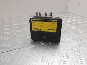 Begagnade ABS-pump BMW 1 serie (E88) 120i 16V Pris € 150,00 Marginaltabell erbjuds av Bentie's autodemontage