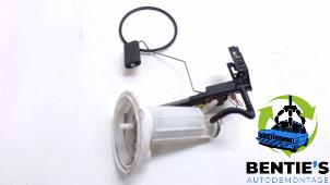 Gebruikte Tank element Pomp BMW 6 serie (E64) 650 i 4.8 V8 32V Prijs € 100,00 Margeregeling aangeboden door Bentie's autodemontage