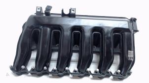 Begagnade Insugsrör BMW 5 serie (E60) 525d 24V Pris € 150,00 Marginaltabell erbjuds av Bentie's autodemontage