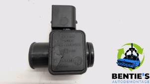 Gebruikte Luchthoeveelheidsmeter BMW 5 serie (E60) M5 V10 40V Prijs € 50,00 Margeregeling aangeboden door Bentie's autodemontage