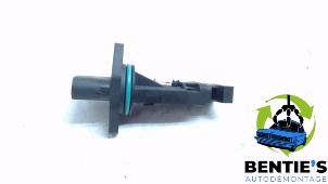 Gebruikte Luchthoeveelheidsmeter BMW 5 serie (E60) M5 V10 40V Prijs € 75,00 Margeregeling aangeboden door Bentie's autodemontage