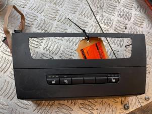 Gebruikte Stoelverstellings Schakelaar BMW 3 serie Touring (E91) 318i 16V Prijs € 25,00 Margeregeling aangeboden door Bentie's autodemontage