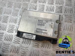 Begagnade Dator, automatisk växellåda BMW 8 serie (E31) 850i, Ci 5.0 Pris € 75,00 Marginaltabell erbjuds av Bentie's autodemontage