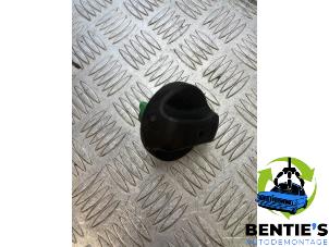 Begagnade Tanklock BMW X3 (E83) 3.0i xDrive 24V Pris € 15,00 Marginaltabell erbjuds av Bentie's autodemontage