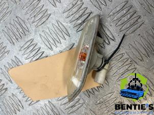 Begagnade Främre blinkers, höger BMW 1 serie (E87/87N) 116i 2.0 16V Pris € 10,00 Marginaltabell erbjuds av Bentie's autodemontage
