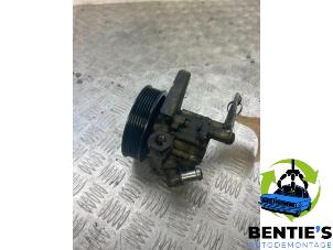 Begagnade Servostyrningspump BMW X3 (E83) 3.0i xDrive 24V Pris € 100,00 Marginaltabell erbjuds av Bentie's autodemontage