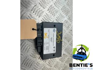 Begagnade Dragkroksmodul BMW X1 (F48) xDrive 18d 2.0 16V Pris € 150,00 Marginaltabell erbjuds av Bentie's autodemontage