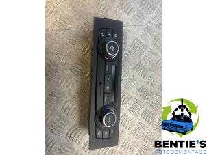 Begagnade Värmekontrollpanel BMW X1 (E84) sDrive 18d 2.0 16V Pris € 89,00 Marginaltabell erbjuds av Bentie's autodemontage