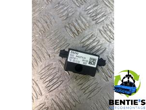 Begagnade Antennförstärkare BMW 2 serie Active Tourer (U06) 220i Mild Hybrid 1.5 TwinPower Turbo 12V Pris € 24,20 Inklusive moms erbjuds av Bentie's autodemontage