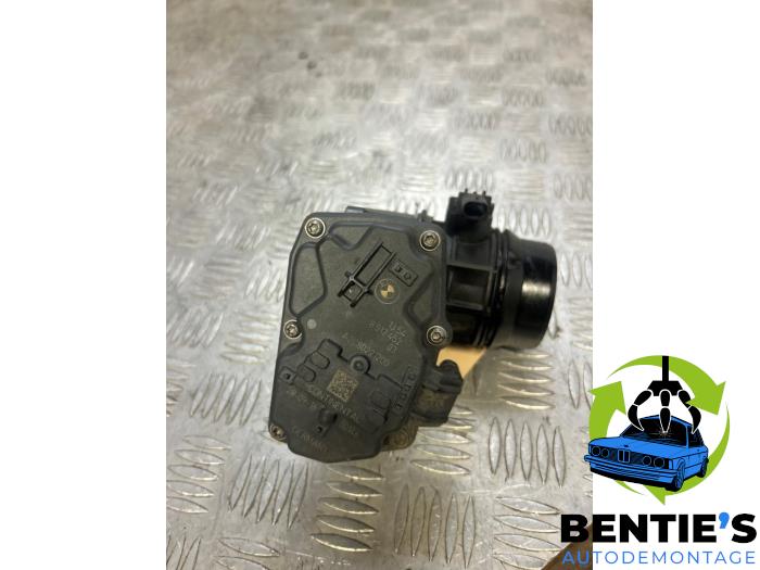 EGR-ventil från en BMW 1 serie (F20) 116d 1.5 12V TwinPower 2016