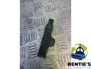 Gebruikte Antenne BMW 5 serie Gran Turismo (F07) 535i 24V TwinPower Turbo Prijs € 50,00 Margeregeling aangeboden door Bentie's autodemontage