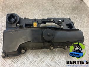 Używane Pokrywa zaworów BMW 3 serie Touring (E91) 320i 16V Cena € 50,00 Procedura marży oferowane przez Bentie's autodemontage