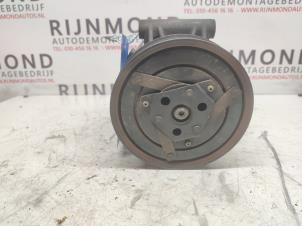Begagnade Luftkonditioneringspump Renault Megane II (BM/CM) 1.6 16V Pris € 75,00 Marginaltabell erbjuds av Autodemontage Rijnmond BV