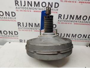 Begagnade Bromsservo Opel Vivaro 1.9 DI Pris på förfrågan erbjuds av Autodemontage Rijnmond BV