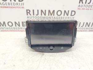 Begagnade Navigeringsdisplay Opel Adam 1.2 16V Pris € 240,00 Marginaltabell erbjuds av Autodemontage Rijnmond BV