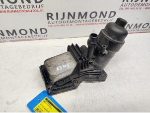 Używane Obudowa filtra oleju BMW X1 (E84) sDrive 20d 2.0 16V Cena na żądanie oferowane przez Autodemontage Rijnmond BV