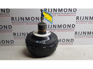 Begagnade Bromsservo Opel Insignia 1.8 16V Ecotec Pris på förfrågan erbjuds av Autodemontage Rijnmond BV