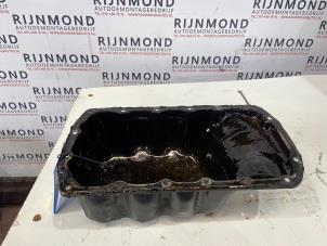 Używane Miska olejowa Mini Clubman (R55) 1.6 16V Cooper Cena € 25,00 Procedura marży oferowane przez Autodemontage Rijnmond BV