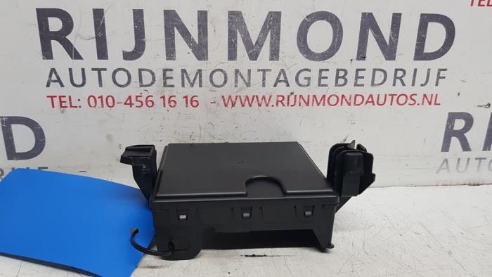 Dator , karosskontroll (BCM) från en Mazda 2 (DJ/DL) 1.5 SkyActiv-G 115 2018