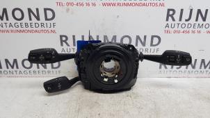 Gebruikte Combischakelaar Stuurkolom BMW 3 serie (E92) 325i 24V Prijs op aanvraag aangeboden door Autodemontage Rijnmond BV