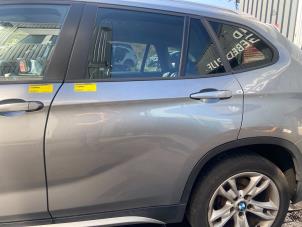 Używane Drzwi lewe tylne wersja 4-drzwiowa BMW X1 (E84) sDrive 20d 2.0 16V Cena € 242,00 Z VAT oferowane przez Autodemontage Rijnmond BV