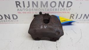 Begagnade Främre bromsok, höger Opel Corsa E 1.3 CDTi 16V ecoFLEX Pris på förfrågan erbjuds av Autodemontage Rijnmond BV