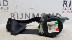 Używane Pas bezpieczenstwa lewy tyl BMW X1 (E84) xDrive 18d 2.0 16V Cena € 36,30 Z VAT oferowane przez Autodemontage Rijnmond BV