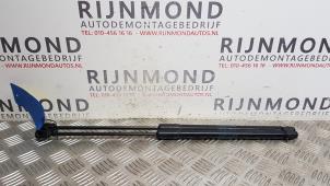 Used Set of tailgate gas struts Volkswagen Polo V (6R) 1.2 12V Price € 12,10 Inclusive VAT offered by Autodemontage Rijnmond BV