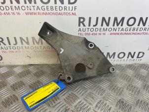 Używane Wspornik silnika BMW X1 (E84) xDrive 18d 2.0 16V Cena na żądanie oferowane przez Autodemontage Rijnmond BV