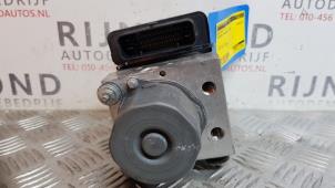 Używane Pompa ABS Mercedes B (W246) 1.6 B-180 BlueEFFICIENCY Turbo 16V Cena € 151,25 Z VAT oferowane przez Autodemontage Rijnmond BV