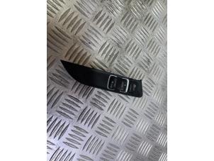 Begagnade Brytare (diverse) BMW 1 serie (F20) 120d 2.0 16V Pris på förfrågan erbjuds av Autodemontage Rijnmond BV