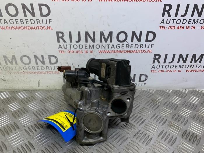 EGR Klep van een Opel Combo 1.3 CDTI 16V ecoFlex 2014