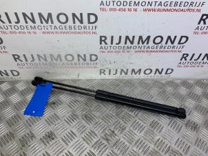 Used Set of tailgate gas struts Volkswagen Polo V (6R) 1.2 12V Price € 12,10 Inclusive VAT offered by Autodemontage Rijnmond BV