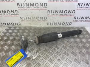 Gebruikte Schokdemper links-achter BMW 1 serie (F20) 120d 2.0 16V Prijs op aanvraag aangeboden door Autodemontage Rijnmond BV