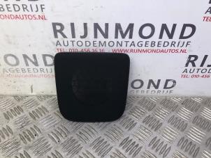 Begagnade Högtalarskydd Jaguar XE 2.0d 180 16V Pris på förfrågan erbjuds av Autodemontage Rijnmond BV
