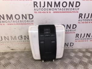 Gebruikte Binnenverlichting voor Mercedes C (C204) 1.8 C-180 CGI 16V BlueEfficiency Prijs € 90,75 Inclusief btw aangeboden door Autodemontage Rijnmond BV