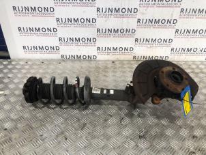 Begagnade Stötdämpare, höger fram Seat Leon (1P1) 2.0 TDI 16V Pris € 50,00 Marginaltabell erbjuds av Autodemontage Rijnmond BV