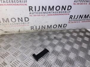 Begagnade Antenn, nyckelfri upplåsning Opel Insignia Sports Tourer 1.5 Turbo 16V 165 Pris på förfrågan erbjuds av Autodemontage Rijnmond BV