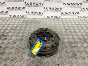 Gebruikte Vliegwiel dubbele massa Audi A5 Cabrio (8F7) 2.0 TFSI 16V Prijs op aanvraag aangeboden door Autodemontage Rijnmond BV