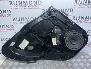 Gebruikte Ruitmechaniek 4Deurs links-achter Ford Fiesta 6 (JA8) 1.0 EcoBoost 12V 100 Prijs € 24,20 Inclusief btw aangeboden door Autodemontage Rijnmond BV
