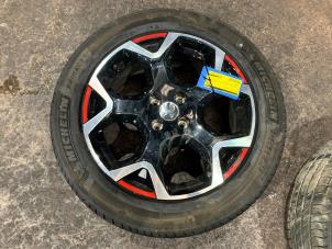 Używane Obrecz + Opona zimowa Opel Mokka 1.2 Turbo 12V Cena € 302,50 Z VAT oferowane przez Autodemontage Rijnmond BV