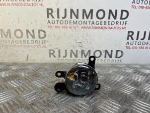 Używane Swiatlo przeciwmgielne lewy przód Opel Mokka 1.2 Turbo 12V Cena € 48,40 Z VAT oferowane przez Autodemontage Rijnmond BV