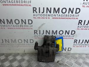 Begagnade Bakre bromsok, höger Ford Transit Connect 1.8 TDCi 110 Pris € 50,00 Marginaltabell erbjuds av Autodemontage Rijnmond BV