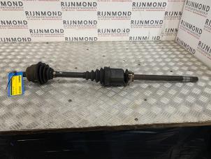 Używane Os napedowa prawy przód Fiat Bravo (198A) 1.6 JTD Multijet 120 Cena € 120,00 Procedura marży oferowane przez Autodemontage Rijnmond BV