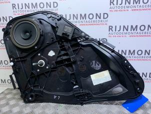 Gebruikte Ruitmechaniek 4Deurs links-achter Ford Fiesta 6 (JA8) 1.0 EcoBoost 12V 100 Prijs € 24,20 Inclusief btw aangeboden door Autodemontage Rijnmond BV