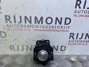 Gebruikte Multi Media Regelunit Mercedes C Estate (S204) 2.2 C-250 CDI 16V BlueEfficiency Prijs op aanvraag aangeboden door Autodemontage Rijnmond BV