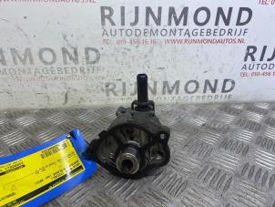 Gebruikte Vacuumpomp (Diesel) Mercedes A (W176) 1.8 A-200 CDI 16V Prijs op aanvraag aangeboden door Autodemontage Rijnmond BV